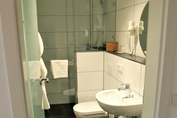 Minsu Hotel